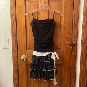 Over Too! Cute Black & White Dressed - Lined - Size S
